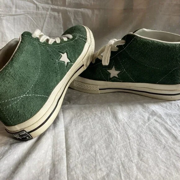 Converse One Star Mid Suede sneakers in a Ox green color Rare!! W 6.5/ M 4.5 - Picture 3 of 9